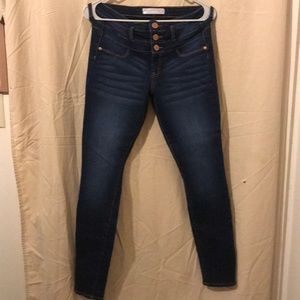 Women’s jeans